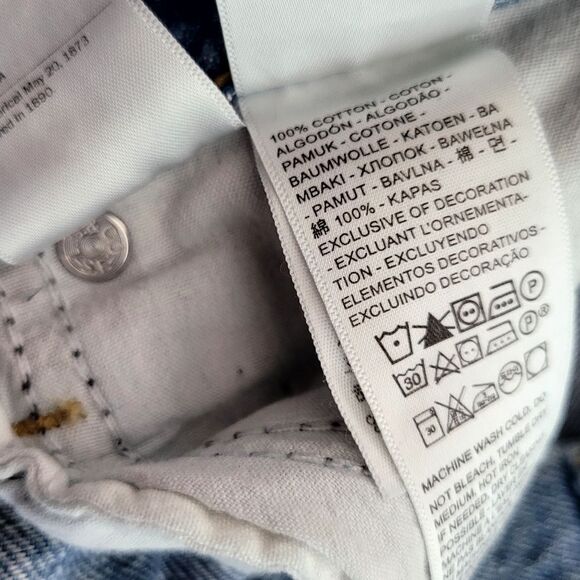 Levi's Distressed 94 Baggy Jeans Size 26 - Picture 10 of 10